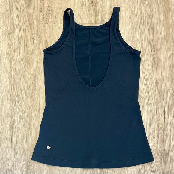 Lululemon Back At It Again Tank Tank in Blue - Picture 4 of 7